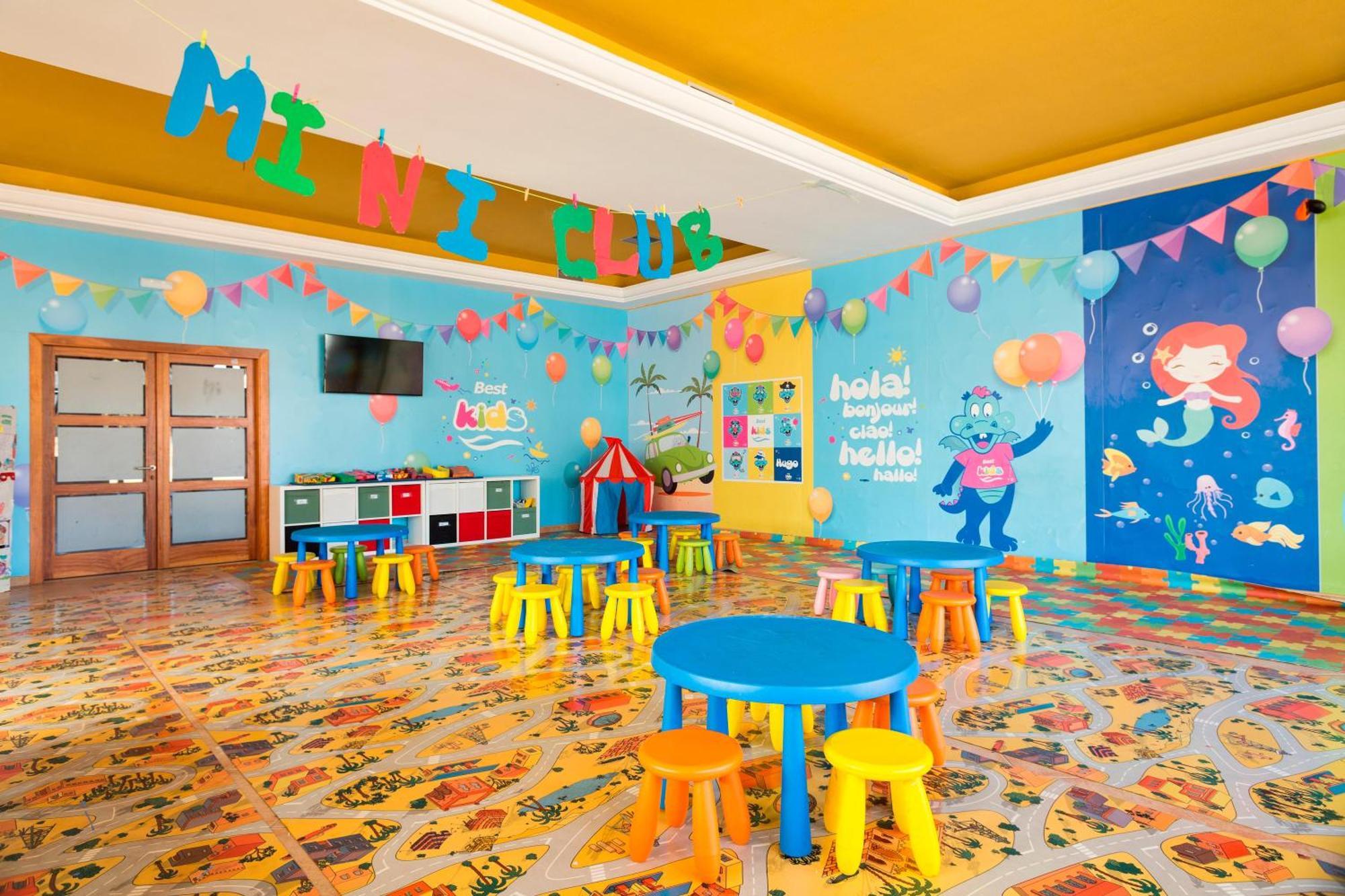 Apartamentos Best Alcazar La Herradura  Ngoại thất bức ảnh